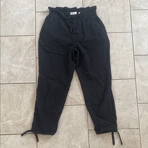 Hollister Ultra High Rise Paper Bag Joggers Small